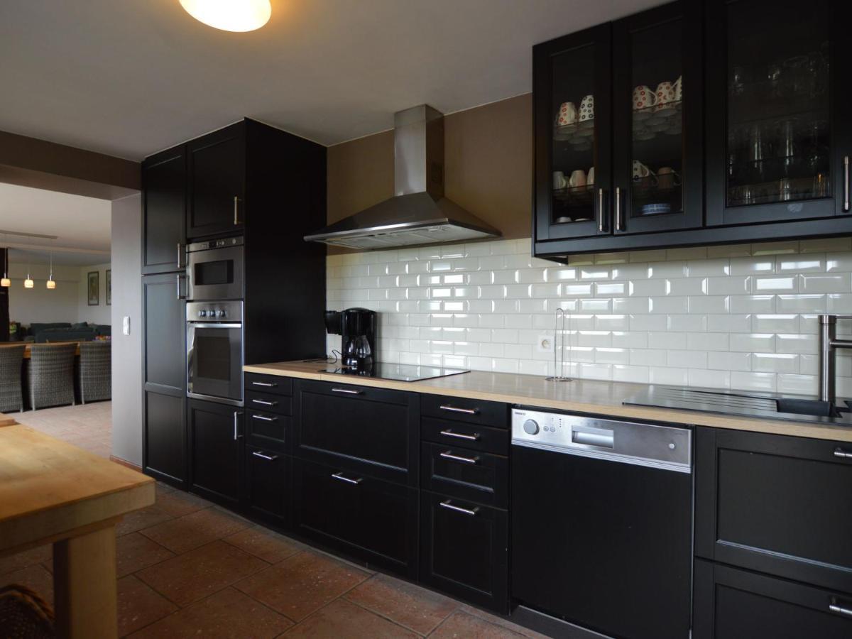 Leuk Huis Met Zwembad Cetturu Luaran gambar