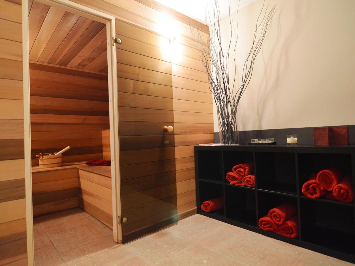 Leuk Huis Met Zwembad Cetturu Luaran gambar